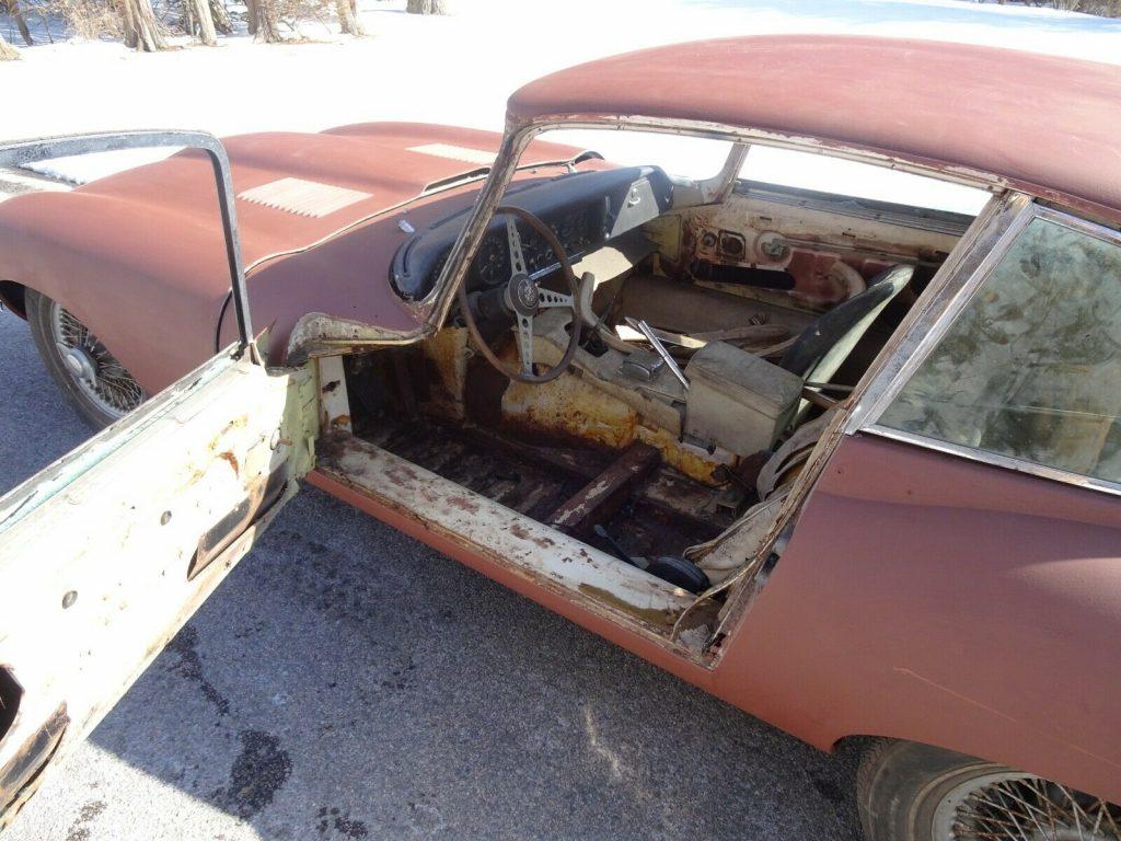 1966 Jaguar Series I 4.2 E-type 2 + 2 Coupe