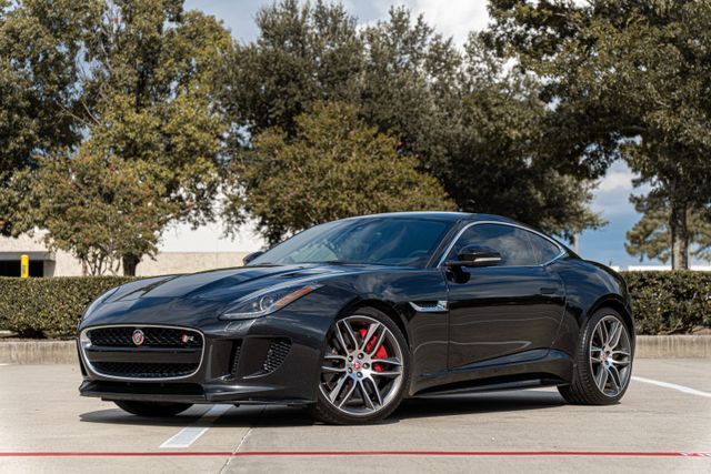 2016 Jaguar F-Type R