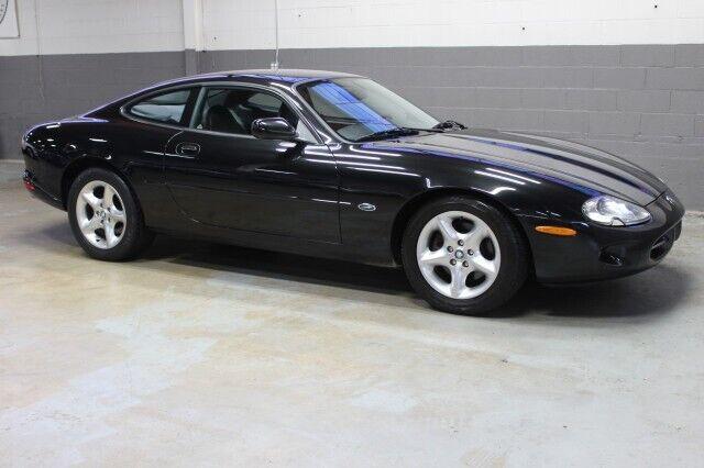 2000 Jaguar XK8