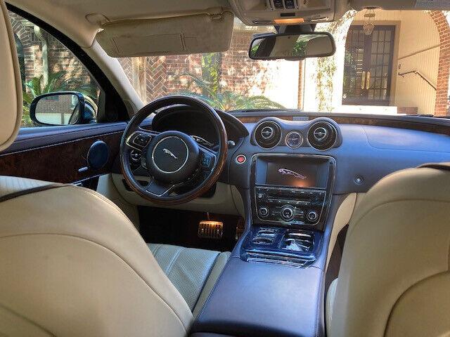 2012 Jaguar XJ Supersport