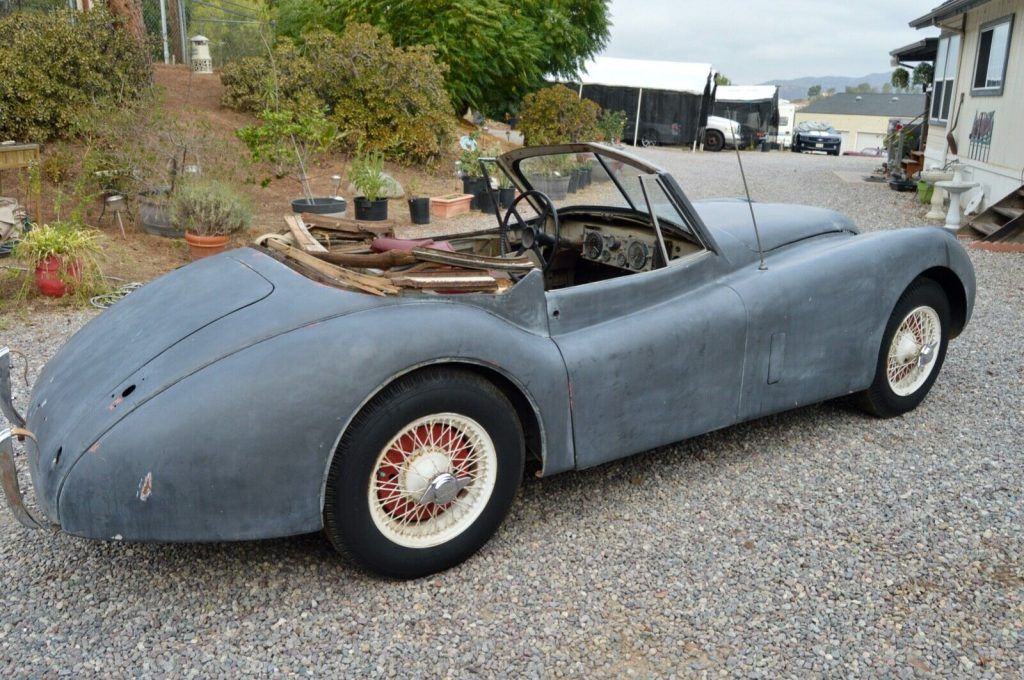 1953 Jaguar XK120 SE DHC