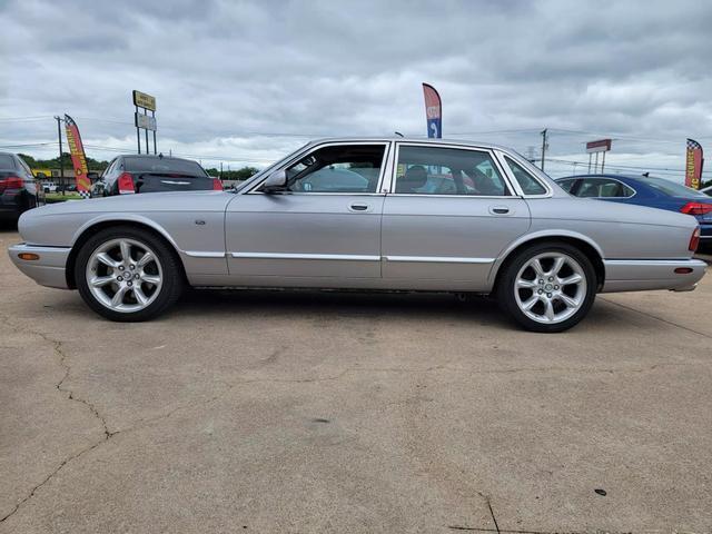 2001 Jaguar XJ XJR Sedan