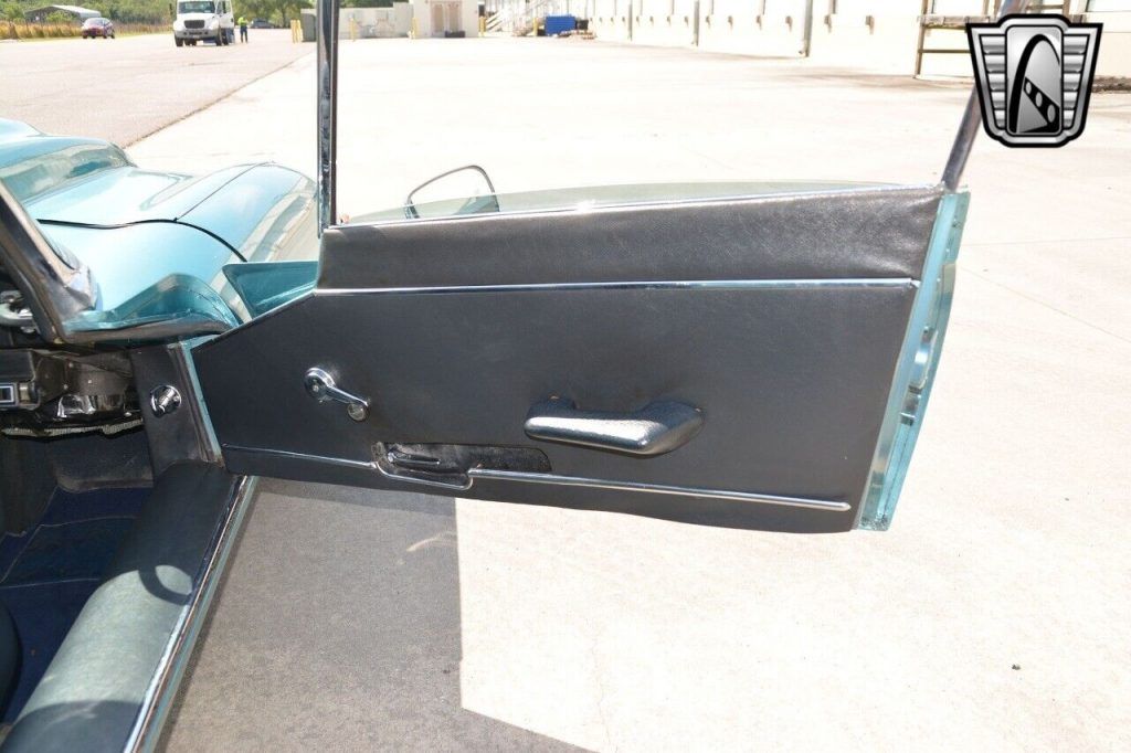 1970 Jaguar E-Type V8