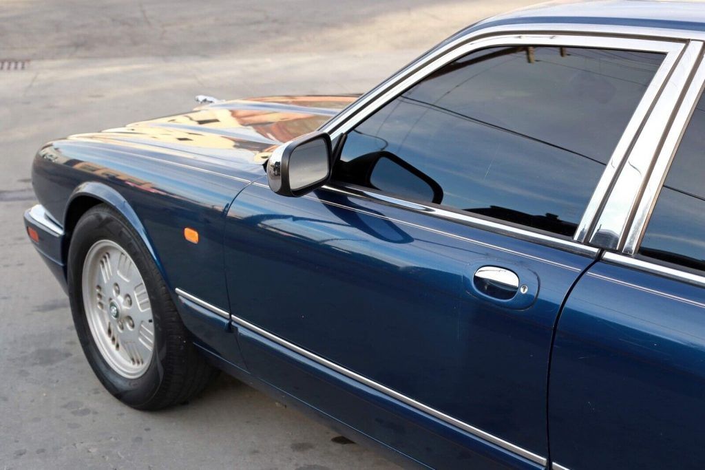 1995 Jaguar XJ6
