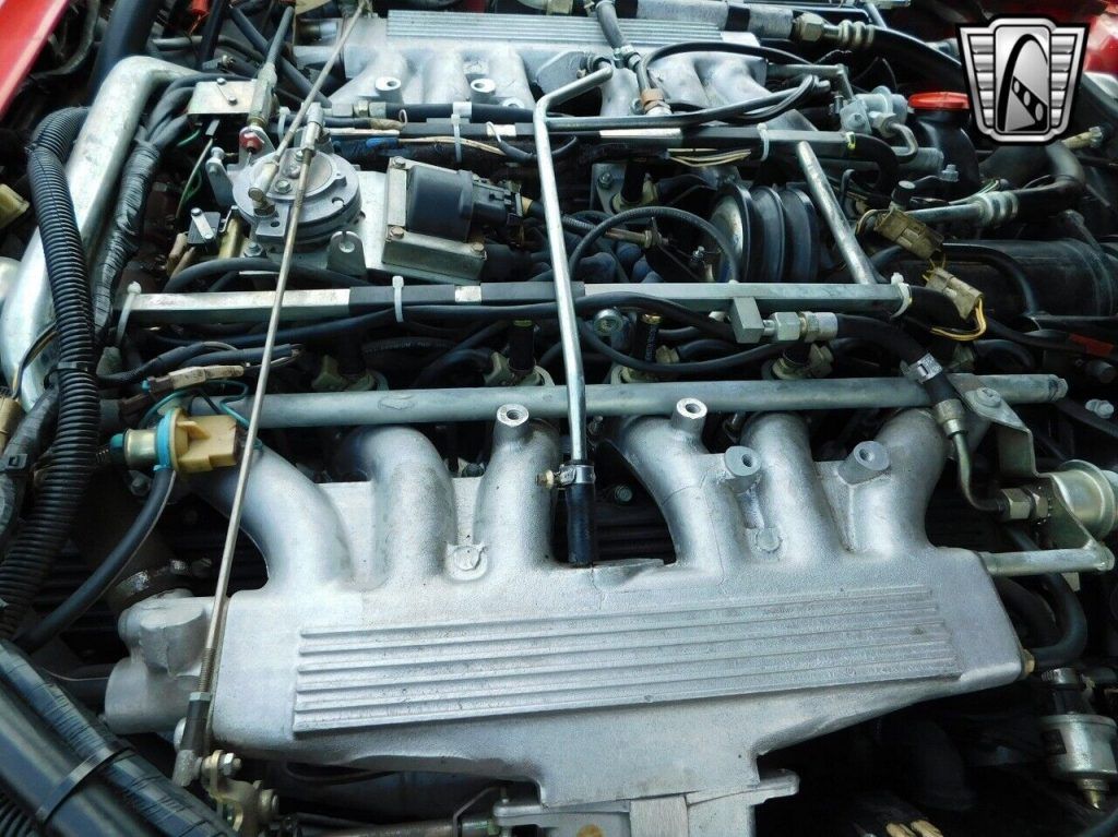 Red 1990 Jaguar XJS V 12 5.3 L