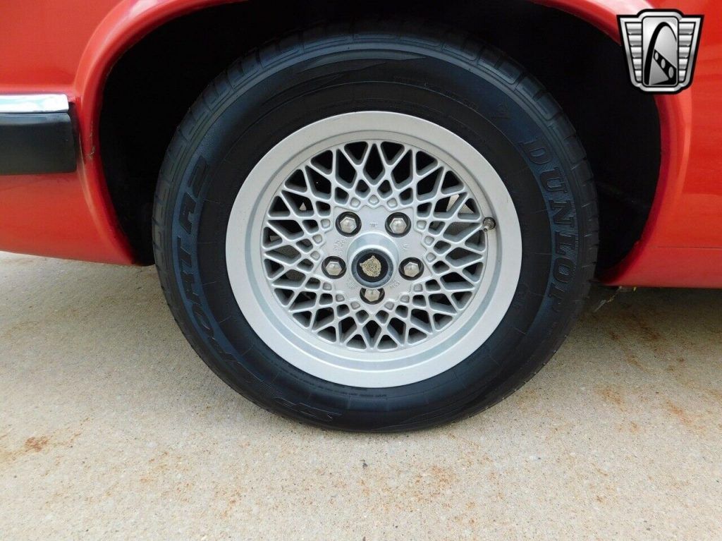 Red 1990 Jaguar XJS V 12 5.3 L