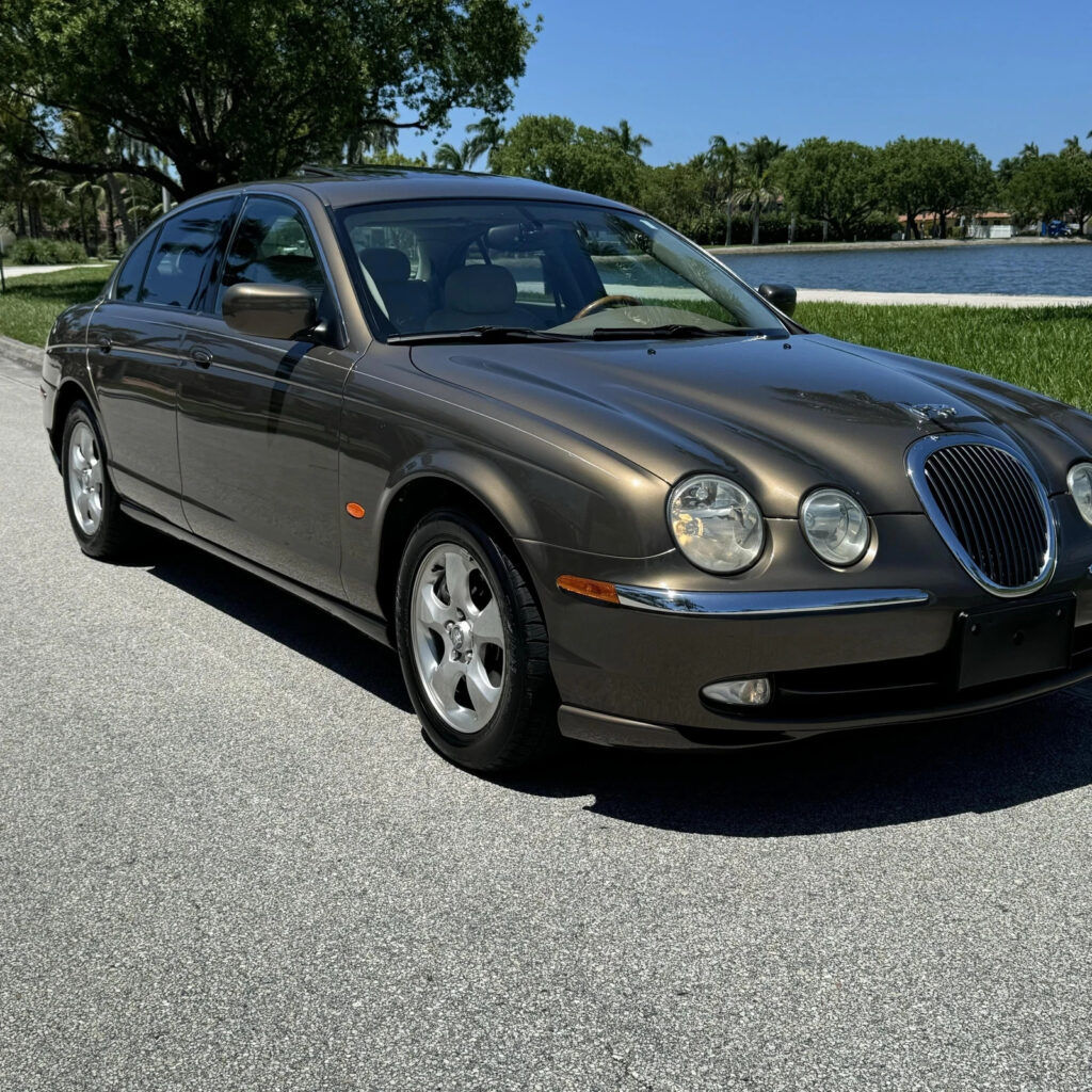2001 Jaguar S-Type Only 61K Miles Clean Carfax NON Smoker