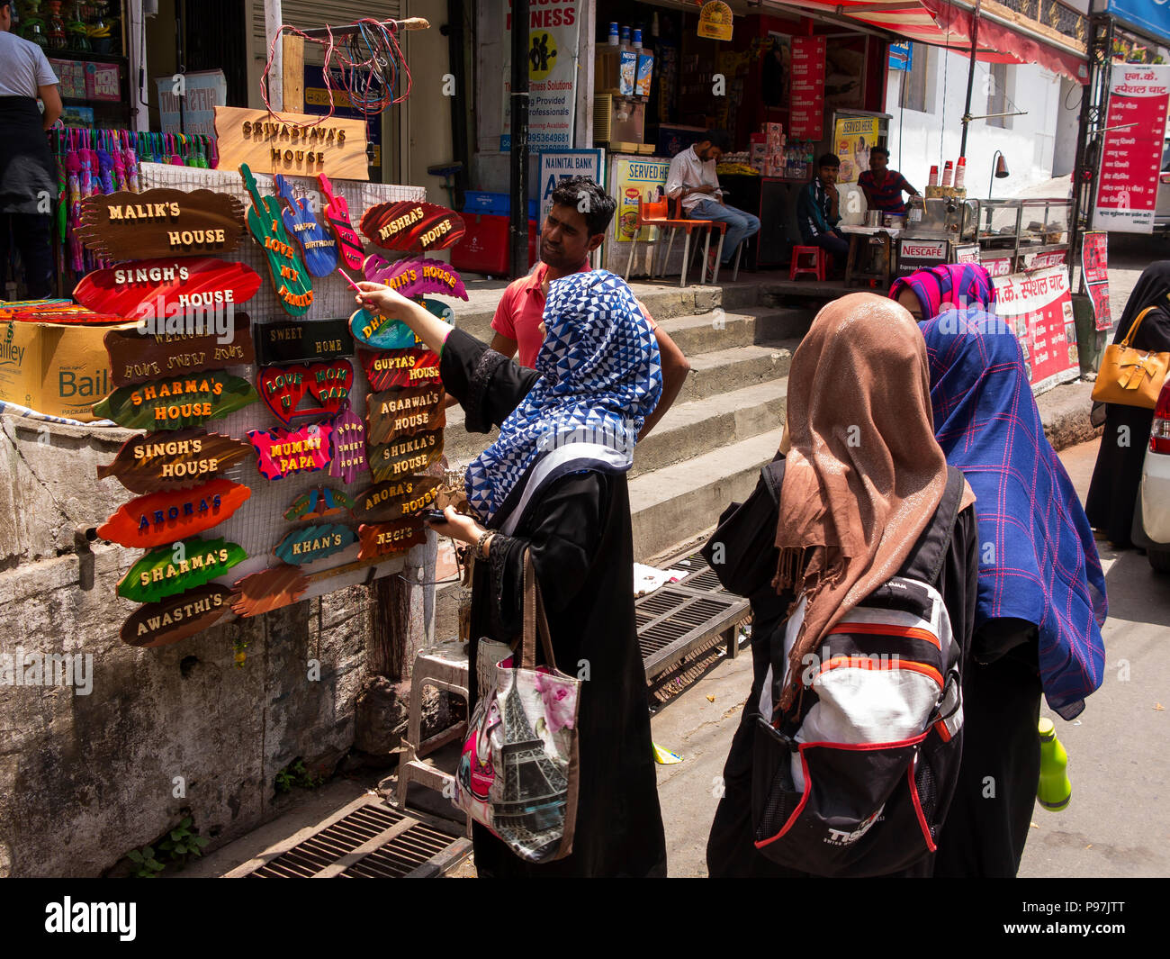 Shopping in Nainital: Where to Find Treasures