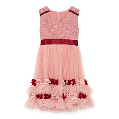 yumi lace prom dress