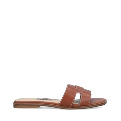 Nine West Tan 'Gianna' Sliders - 8 - Sandals | Compare | Highcross Shopping  Centre Leicester