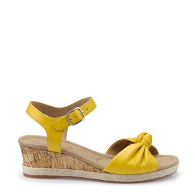 Hotter Bright Yellow Palmas Sandals 6 Sandals Compare