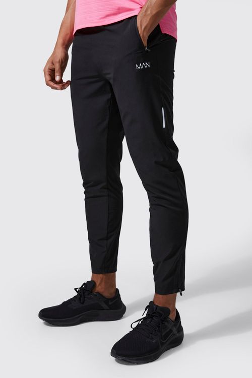 Man Active Ultra Stretch Jogger