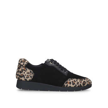 Carvela Comfort Comma - Black And 