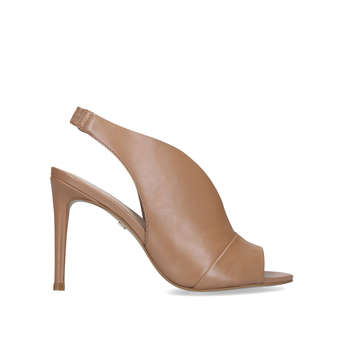 carvela alexis