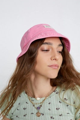 urban outfitters bucket hat