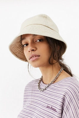billie eilish bucket hat urban outfitters