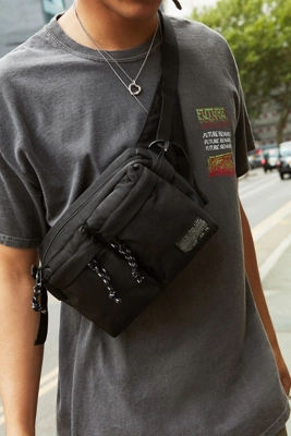 fila bum bag urban outfitters