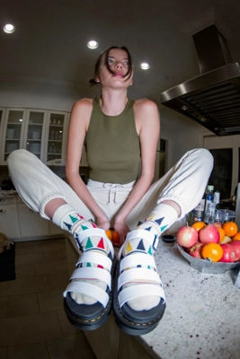 dr martens sandals urban outfitters