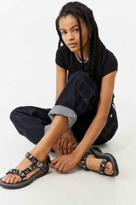 teva sandals urban outfitters