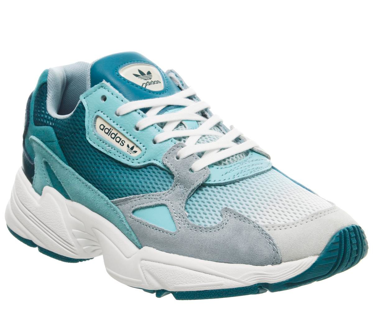 office adidas falcon