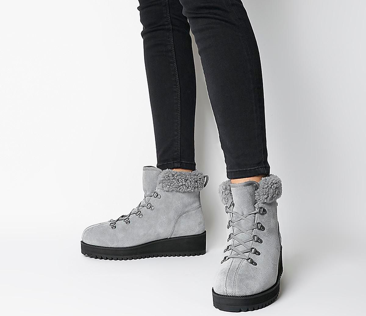 ugg quinlin lace up boot in black