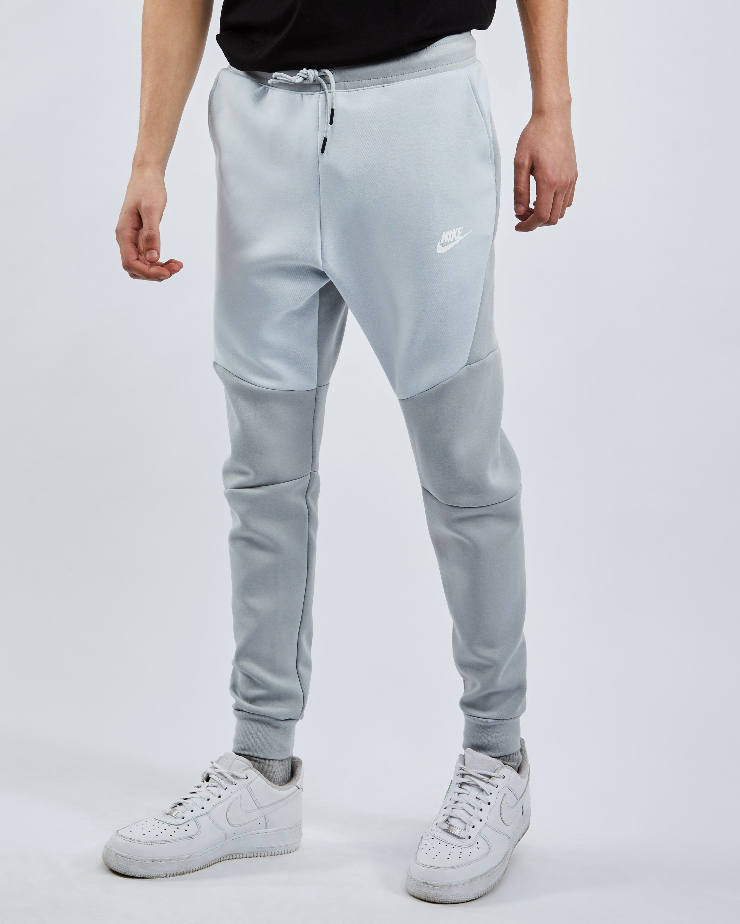 foot locker nike tech fleece jogger