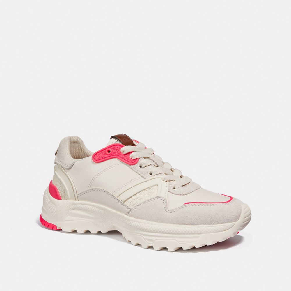 c143 runner with glitter