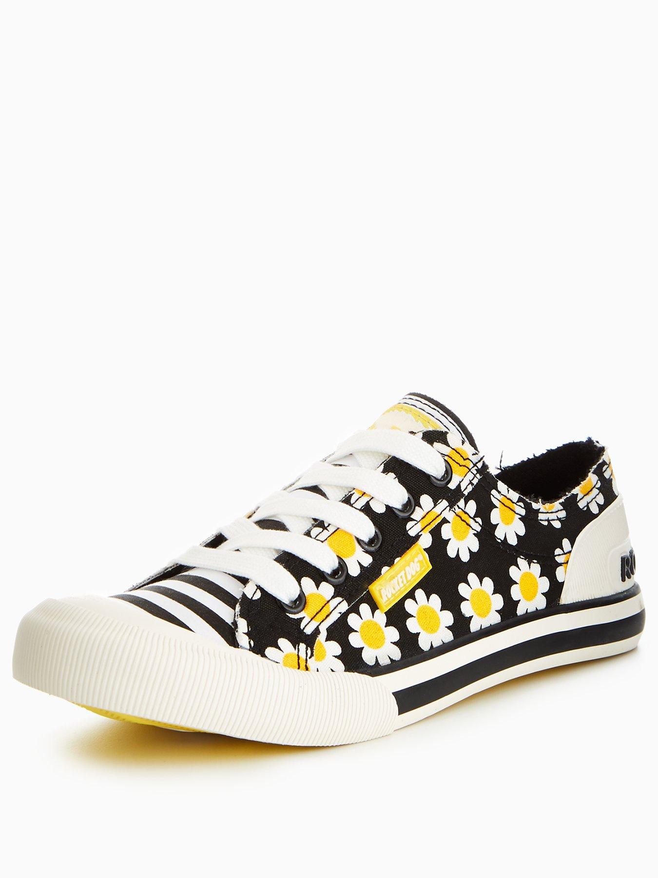 rocket dog daisy pumps
