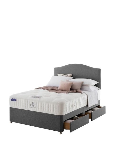 Rest Assured Amesbury 1400 Pocket Tufted Ortho Divan Bed Firm