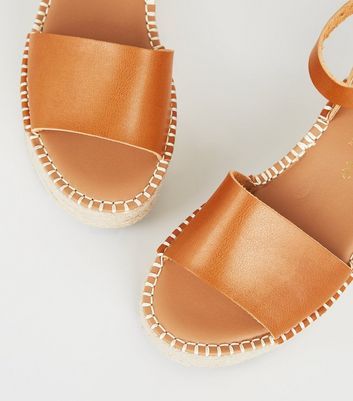 wide fit tan leather sandals