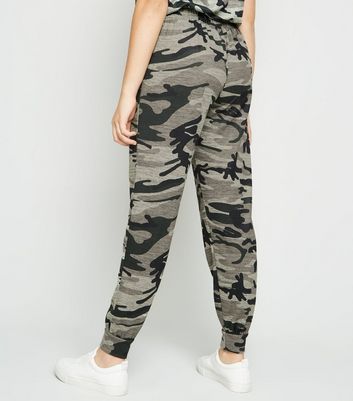 new look camo joggers