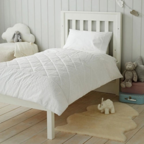 Perfect White Quilt 85 00 Victoria Leeds