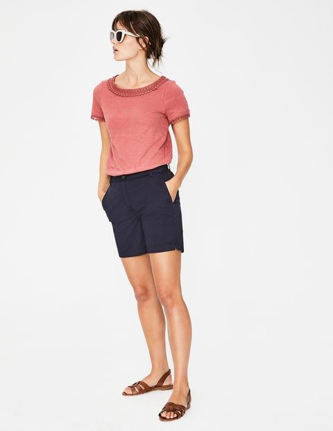 boden helena chino shorts