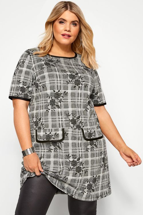 Plus Size Black & White Check...