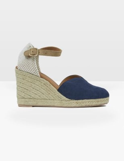 Celtic & Co. Women's Suede...