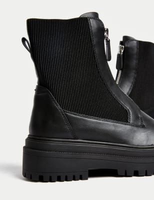 Flatform on sale ankle boots