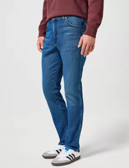 Wrangler Men's Tapered Fit...