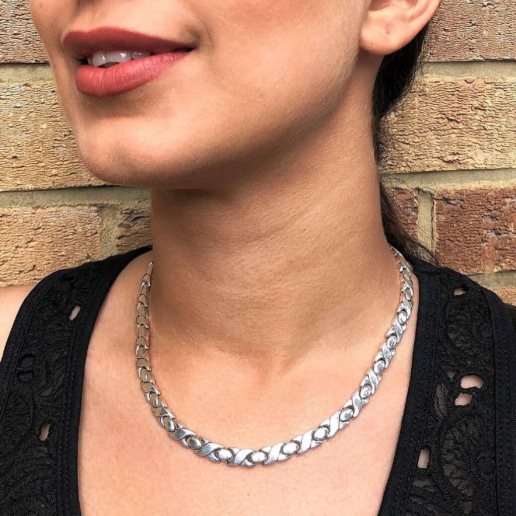 original sterling silver hugs and kisses necklace.jpg?ik sdk version\u003djavascript 1.3.6\u0026tr\u003dc limit%2Cw 500%2Ch %2Cdefault+image https%3A%2F%2Fik.imagekit.io%2Fsqhmihmlh%2Fmissing image