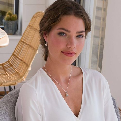 Silver And Pearl Snowdrop...