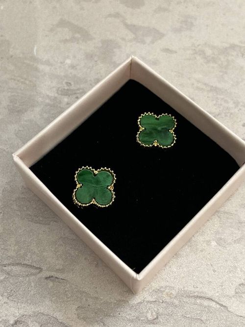 Green Four Leaf Clover Stud...