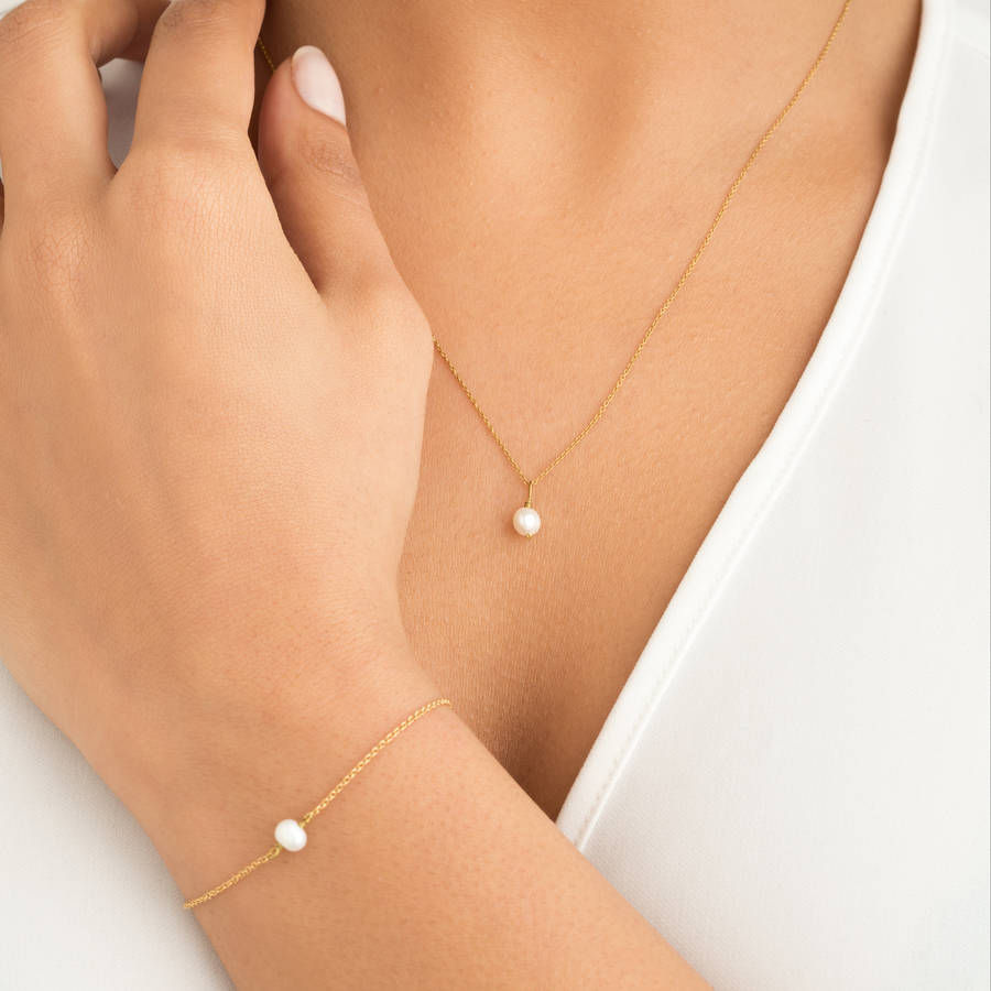 Single pearl rose gold necklace hotsell