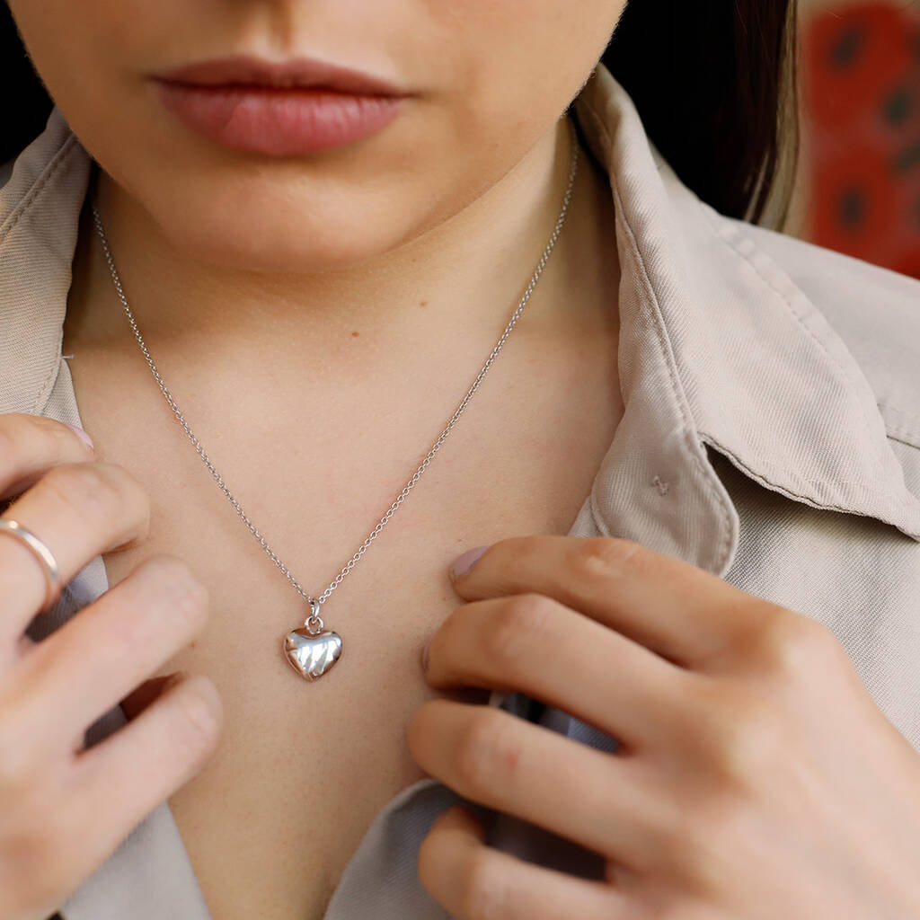 Solid Sterling Silver Heart Necklace Silver 45.00 Grazia