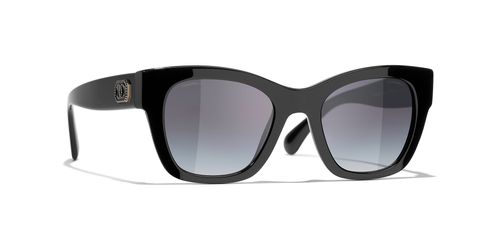 Chanel Woman Sunglass Square...