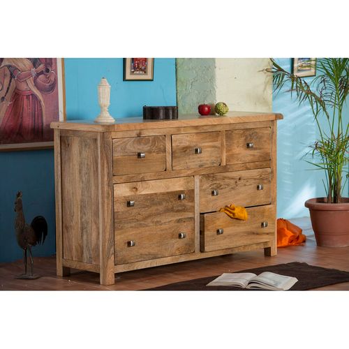 7 - Drawer Chest of Drawers