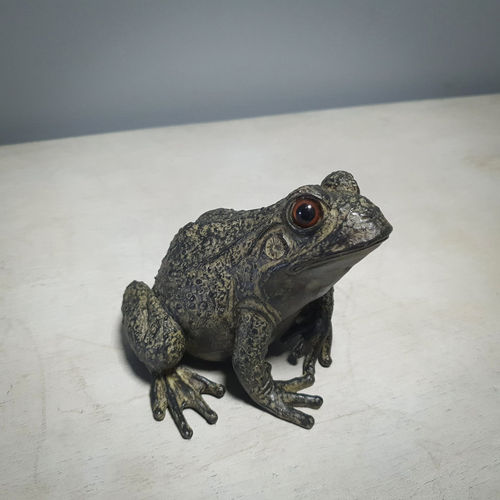 Waddell Resin Garden Statue