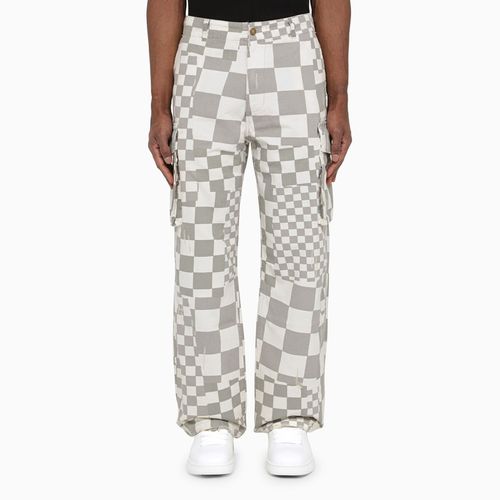 White and grey chequered...