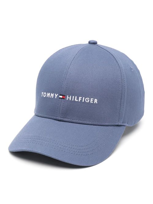 Tommy Hilfiger...