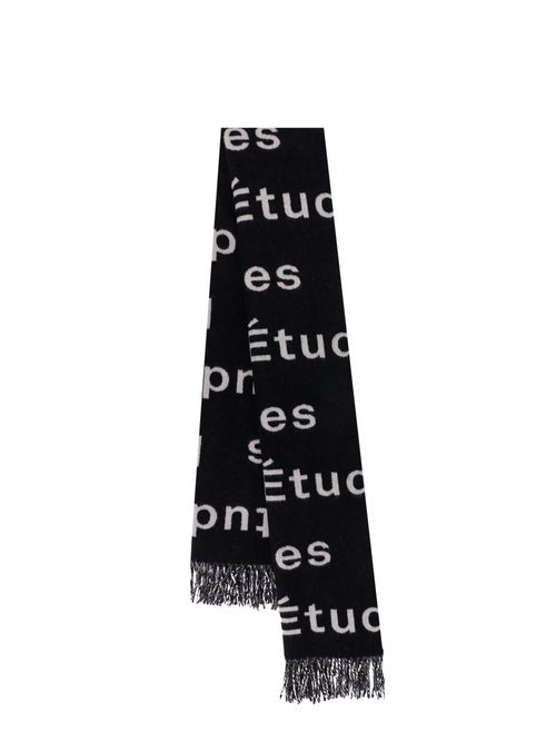 Études Scarf