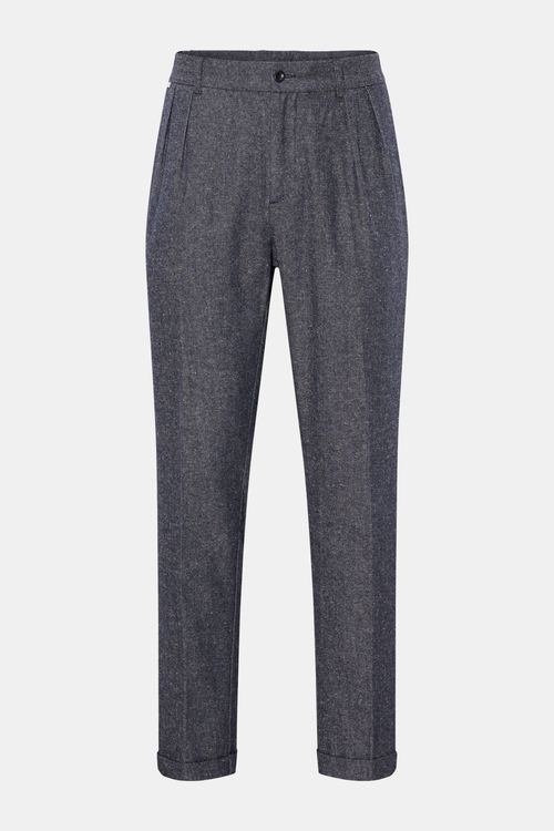 04651/ A trip in a bag -...