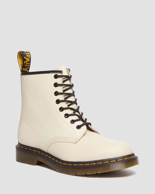 Dr. Martens Men's 1460 Smooth...